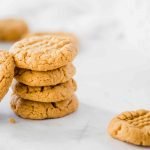 Peanut Butter Cookies // 3 Ingredients