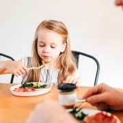 Shelley's Good Eats - Family Meal Time