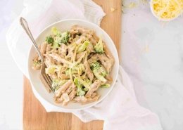 Cheesy Broccoli Pasta