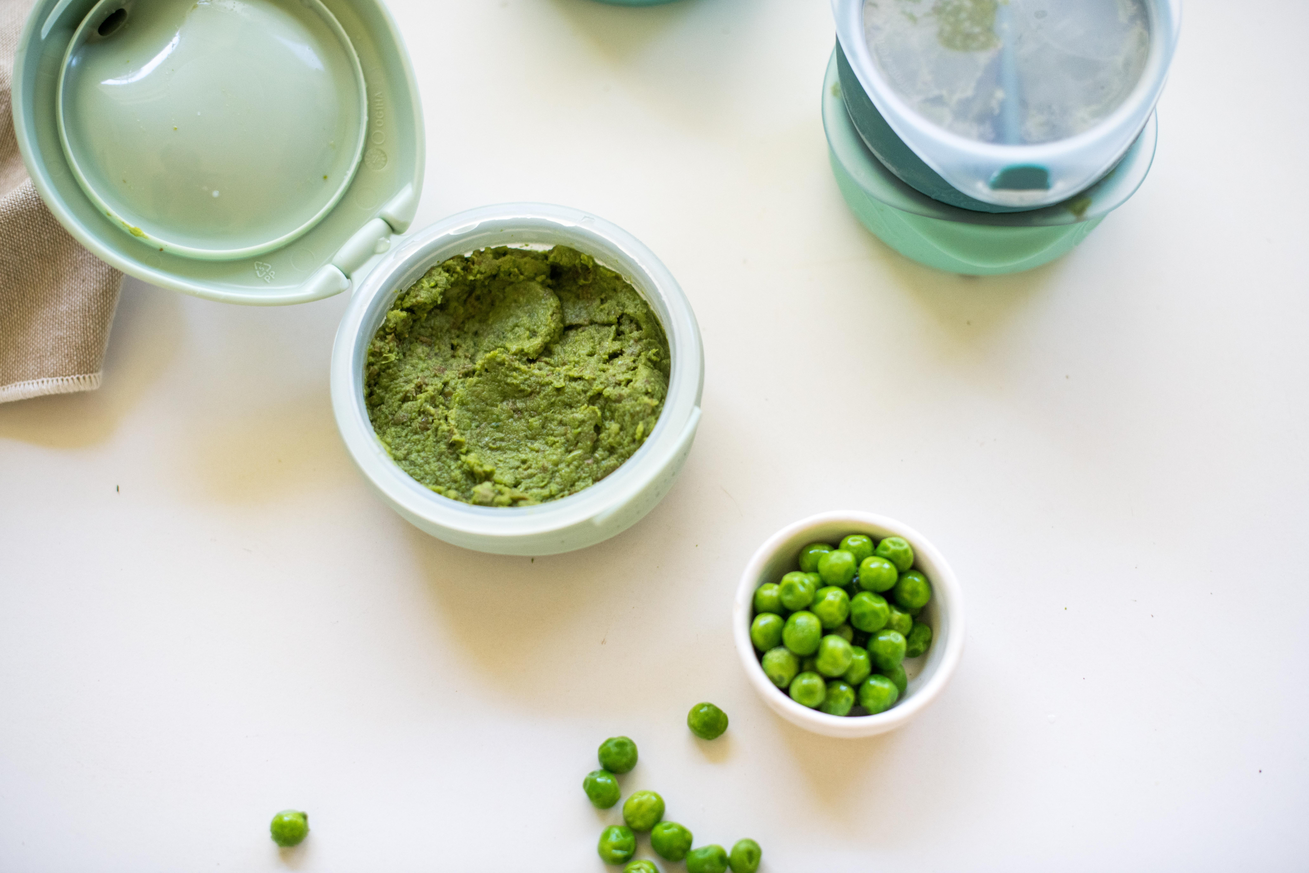Iron rich puree for introducing solids